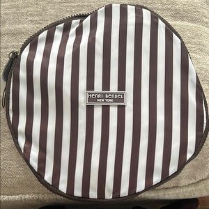 Henri Bendel Brown and White Striped Women’s/Men's Bag